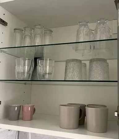 Zentrale Und Gemuetliche In