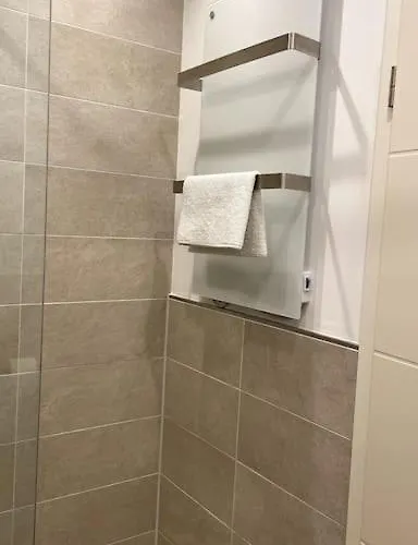 Lägenhet Zentrale Und Gemuetliche In