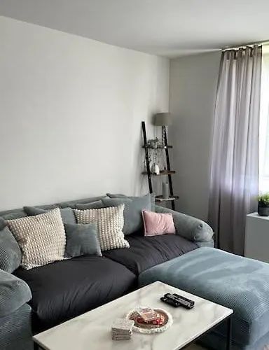 Διαμέρισμα Zentrale Und Gemuetliche In *