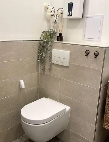 Zentrale Und Gemuetliche In Διαμέρισμα Neuss